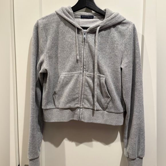 Brandy Melville hoodie - Picture 1 of 4